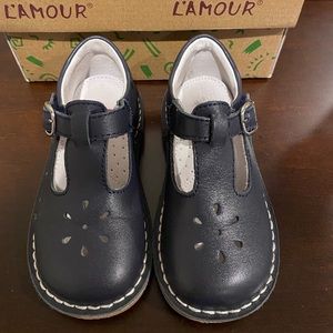 L’amour navy t-strap shoe